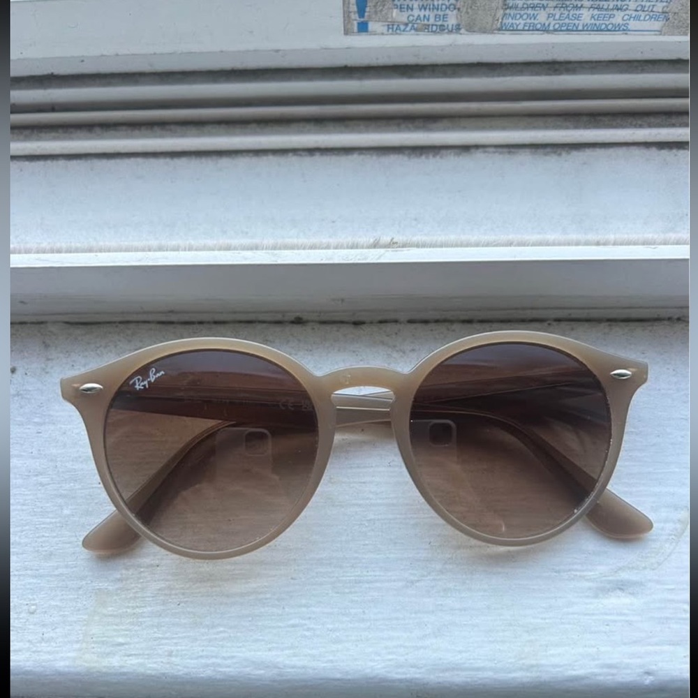 Ray Ban RB2180 Excellent Used